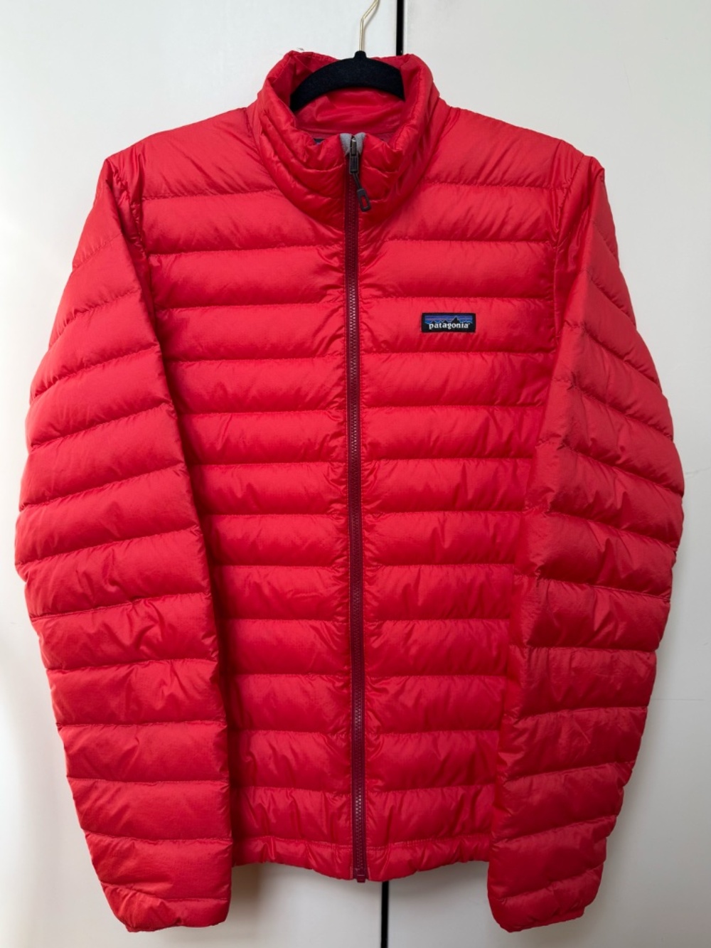 Patagonia Men’s Down Sweater (RED) — SMALL